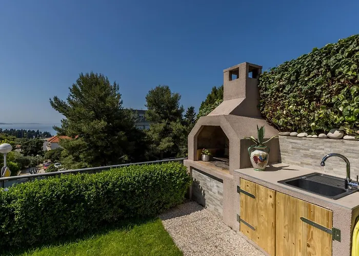 Katess With Heated Pool ヴィラ *