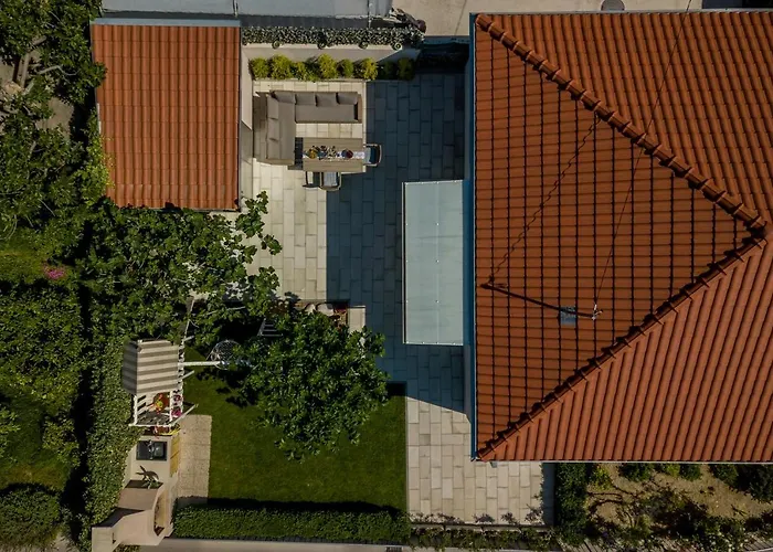 Katess With Heated Pool スプリト