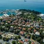 Villa Katess With Heated Pool Split