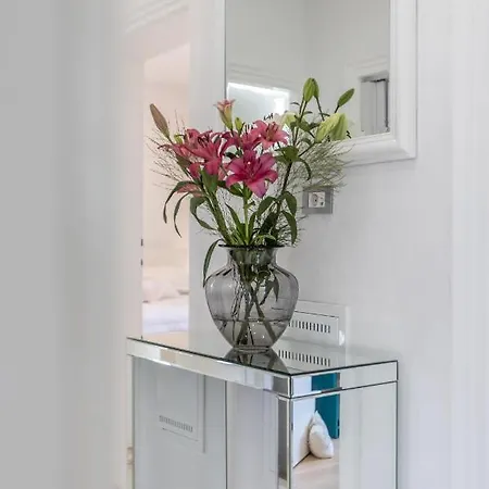 Katess With Heated Pool Villa *